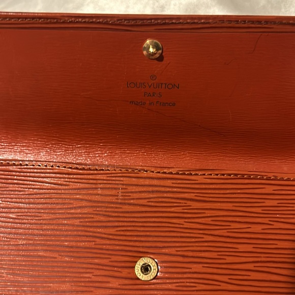 ✨💎 *Rare* ✨💎 Louis Vuitton Cognac Brown Epi Leather Wallet Bundle! *3 Wallets! - Picture 5 of 16